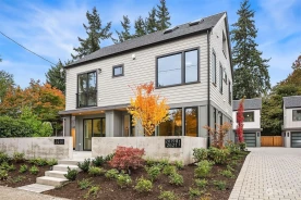 2619 34th - Exterior