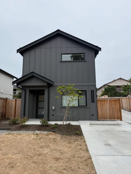 12333C Exterior2 (1)
