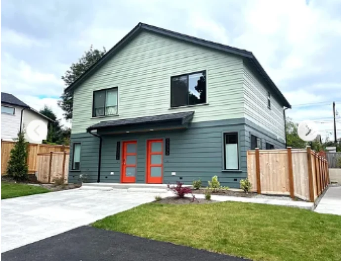 12335 Exterior